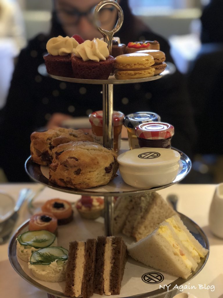 Bergdorf Goodman Café