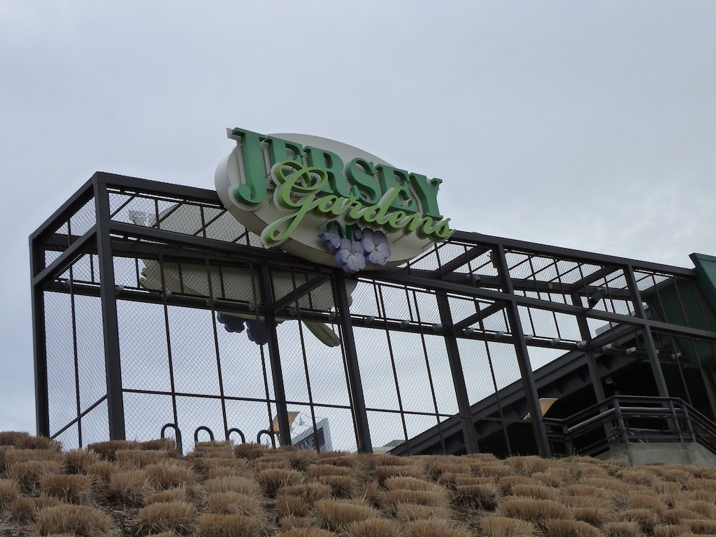 Jersey Gardens (Ahora «The Mills at Jersey Garden»)
