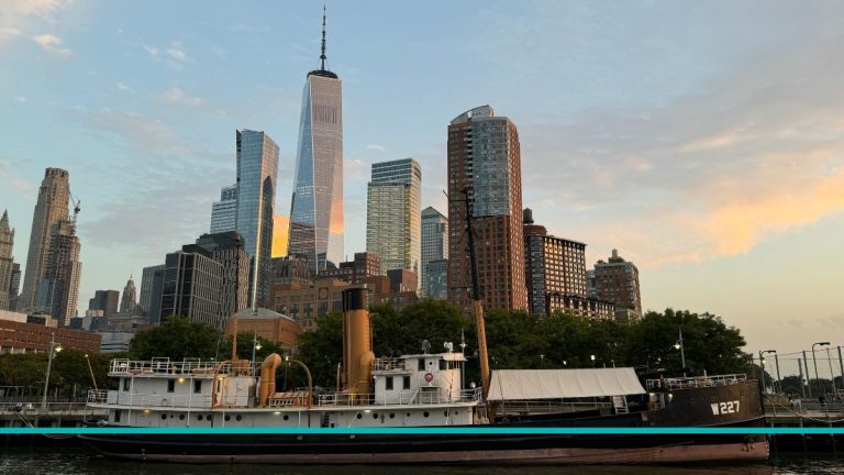 Vista panorámica de Manhattan al atardecer, ideal para ilustrar cuántos días son necesarios para conocer Nueva York.